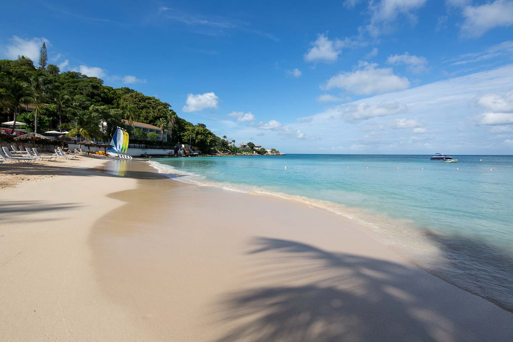 Antigua, Blue Water Resort - Pelican House