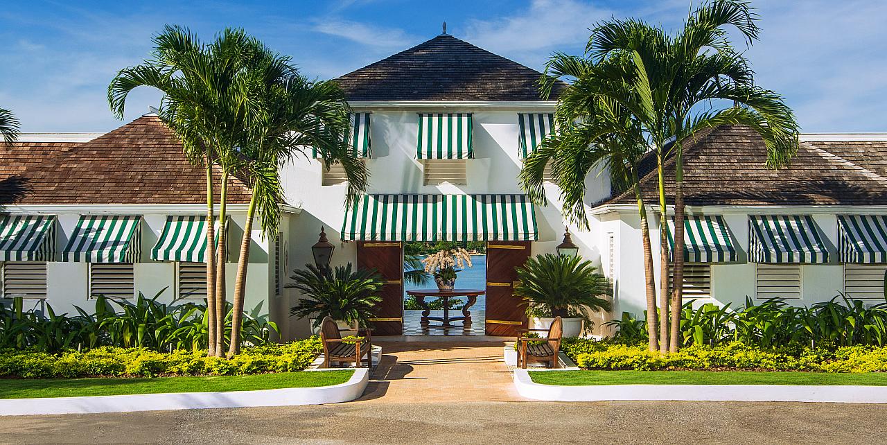 Jamaica, Round Hill Hotel Entrance